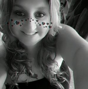 Meet your Posher, Stacy